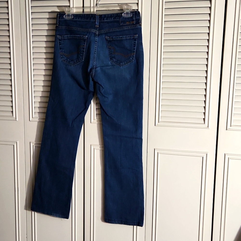 Jeans - Picture 2 of 3